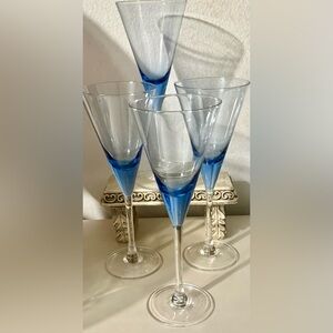 4 Leonardo martini glasses. Blue, France 9”